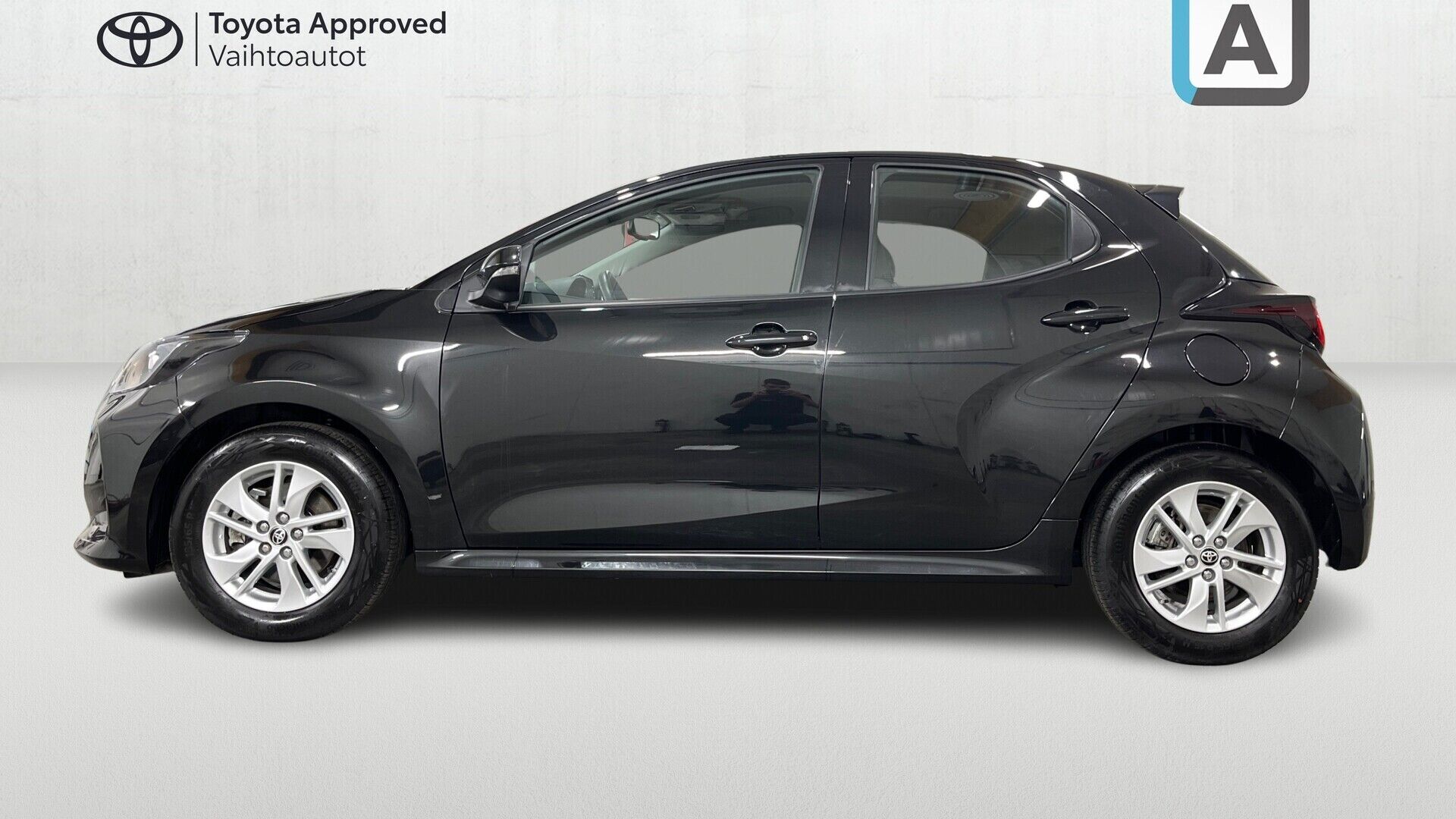 Toyota Yaris iso kuva 1