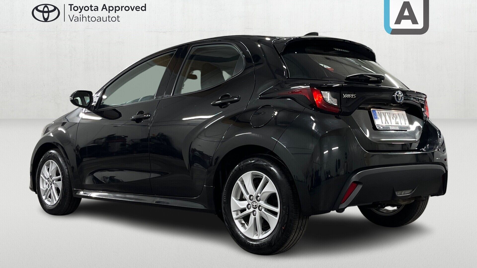 Toyota Yaris iso kuva 2