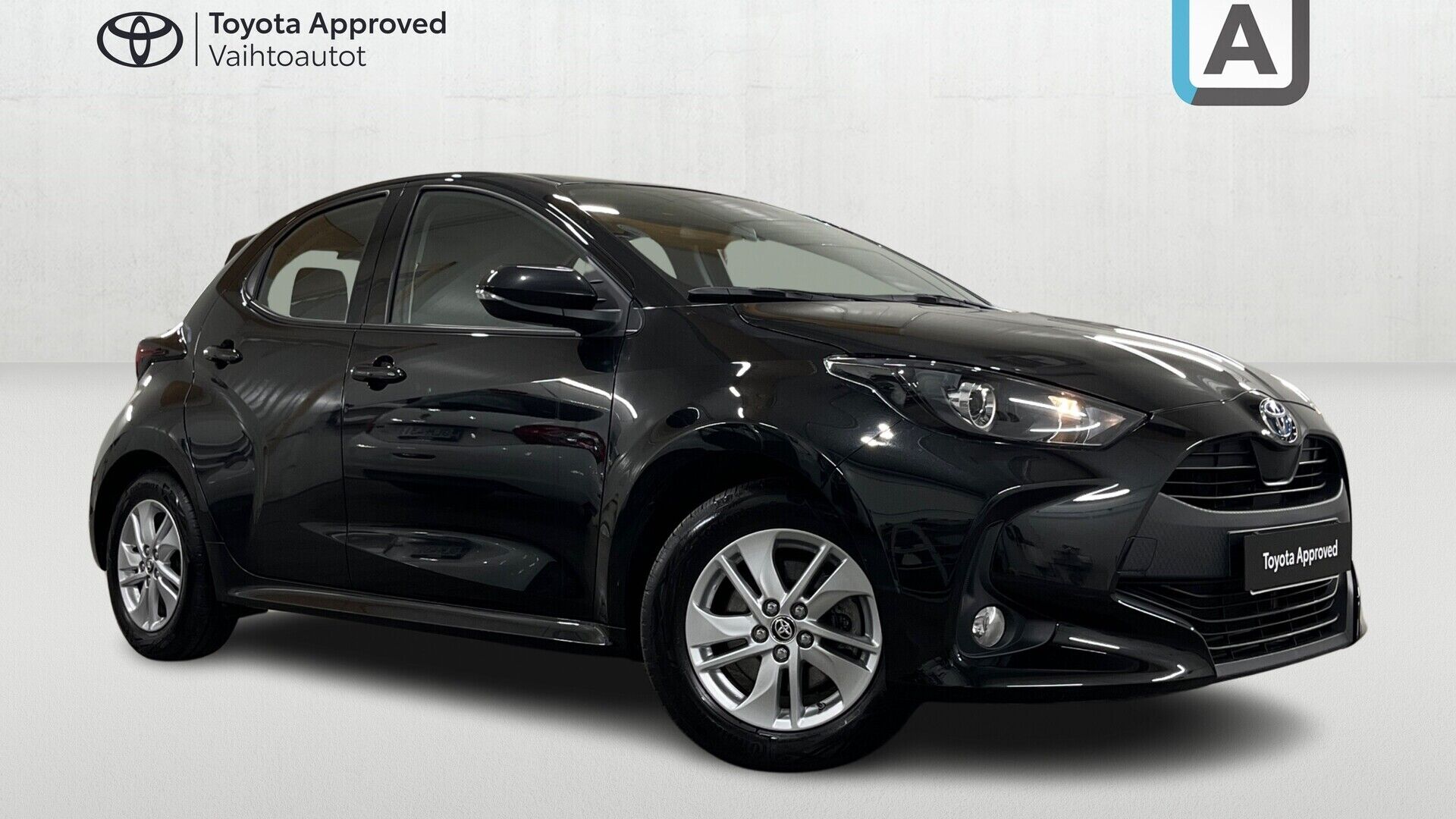 Toyota Yaris iso kuva 5