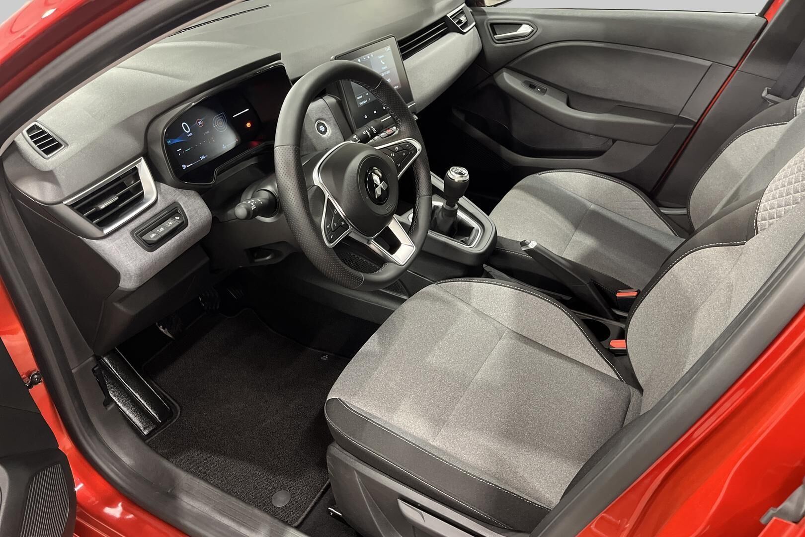 Mitsubishi Colt iso kuva 7