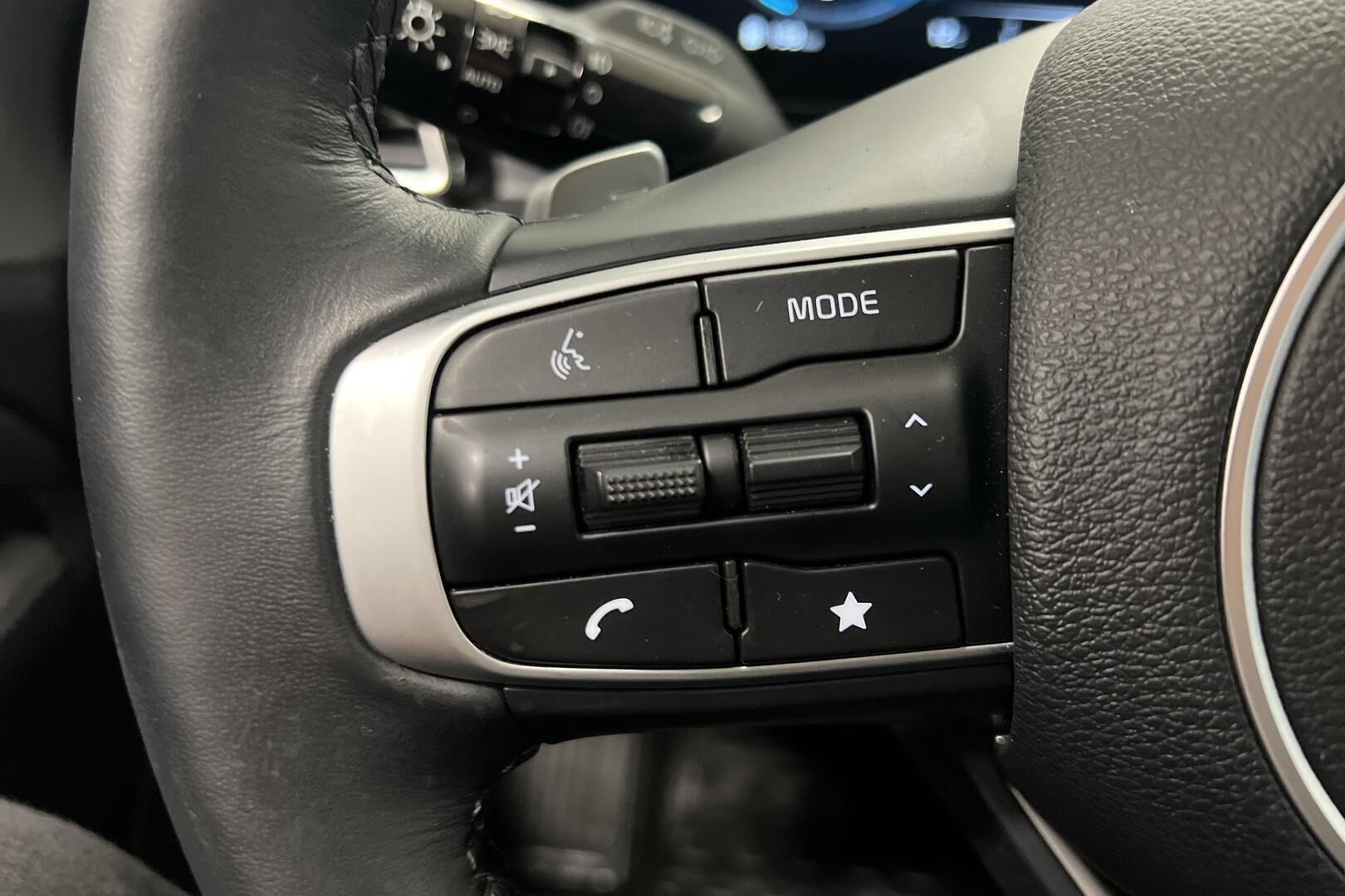 Kia Sportage iso kuva 16