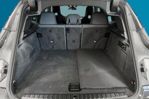 BMW iX esikatselu 10