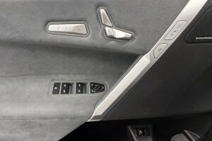 BMW iX esikatselu 20