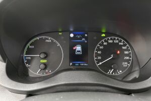 Mazda Mazda2 Hybrid esikatselu 22