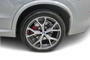 BMW X5 esikatselu 12