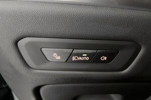 BMW X5 esikatselu 17