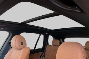 BMW X5 esikatselu 19