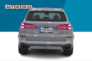 BMW X5 esikatselu 5