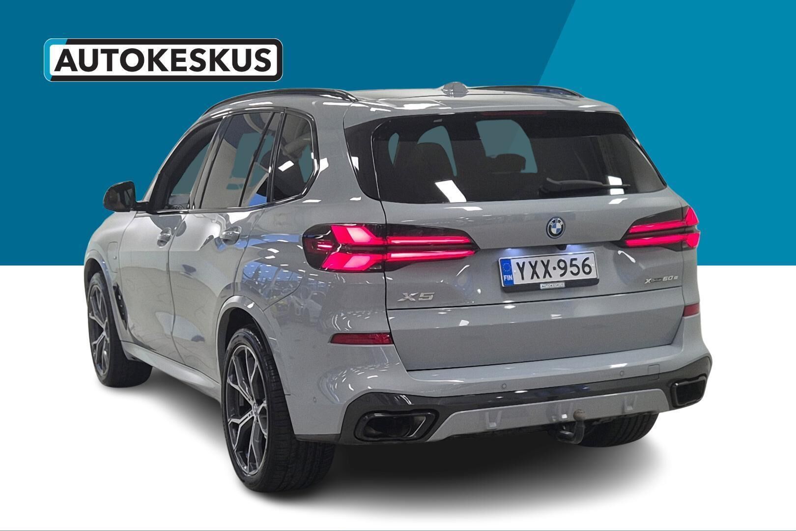 BMW X5 iso kuva 6