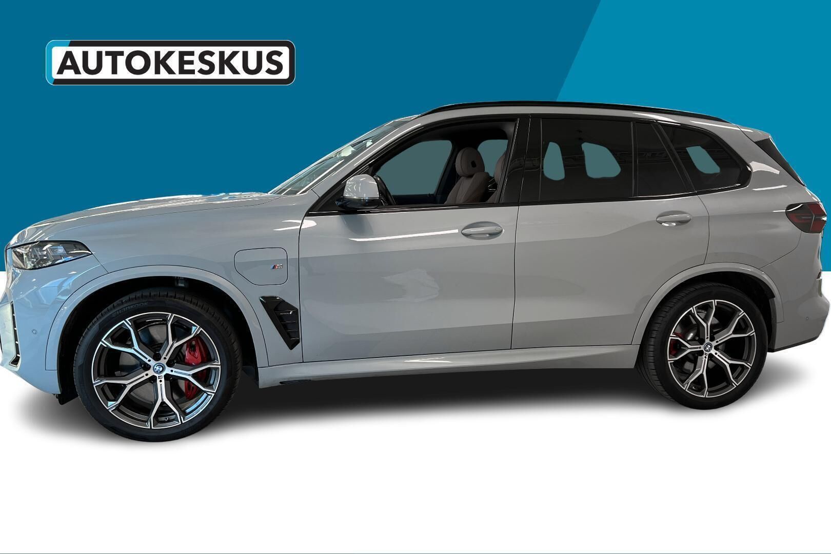 BMW X5 iso kuva 7