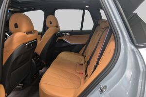 BMW X5 esikatselu 9