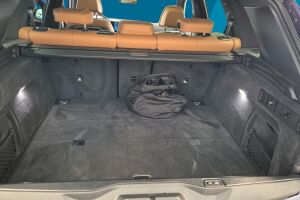 BMW X5 esikatselu 11