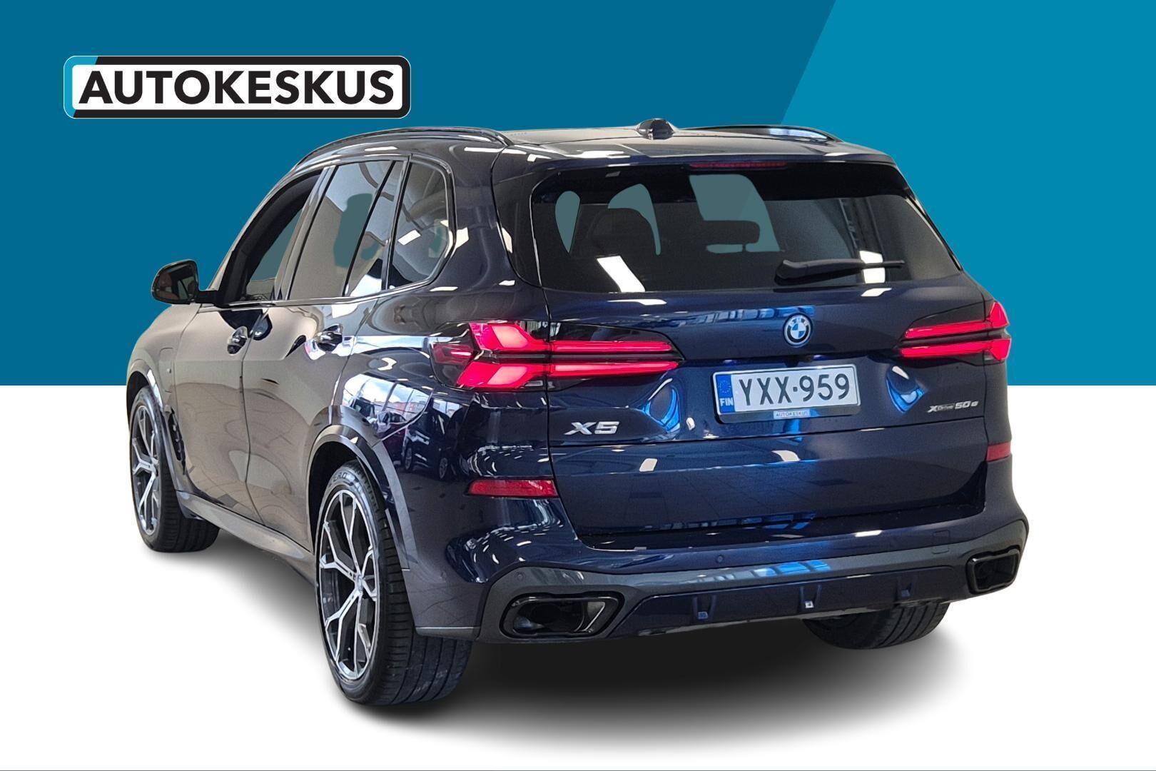BMW X5 iso kuva 6