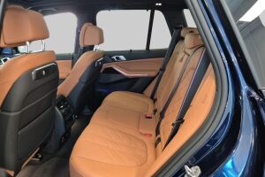BMW X5 esikatselu 9