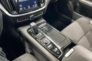 Volvo V60 esikatselu 17
