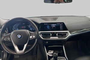 BMW 3-sarja esikatselu 11