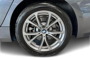 BMW 3-sarja esikatselu 13