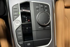 BMW 3-sarja esikatselu 11
