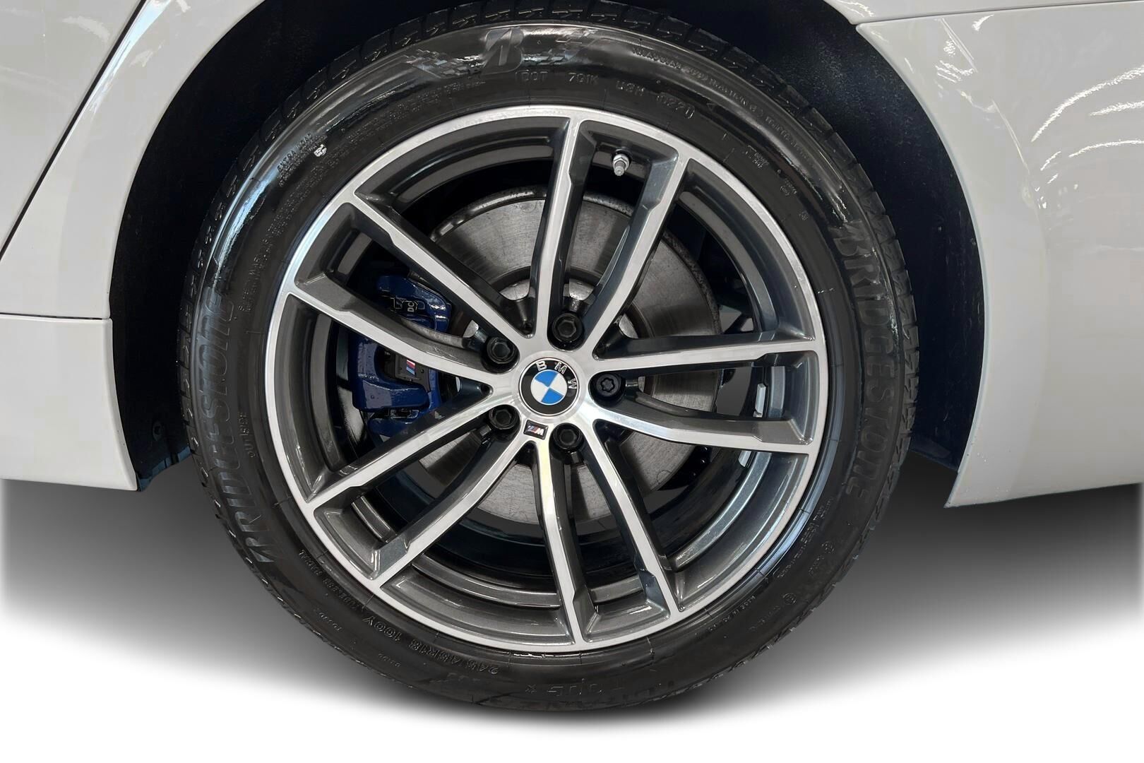 BMW 5-SARJA iso kuva 11