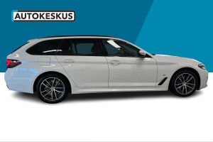 BMW 5-SARJA esikatselu 21