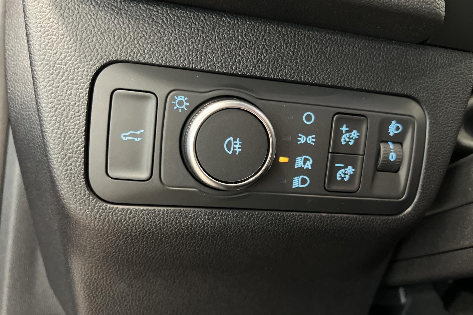 Ford Kuga iso kuva 19