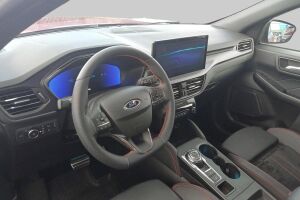 Ford Kuga esikatselu 1