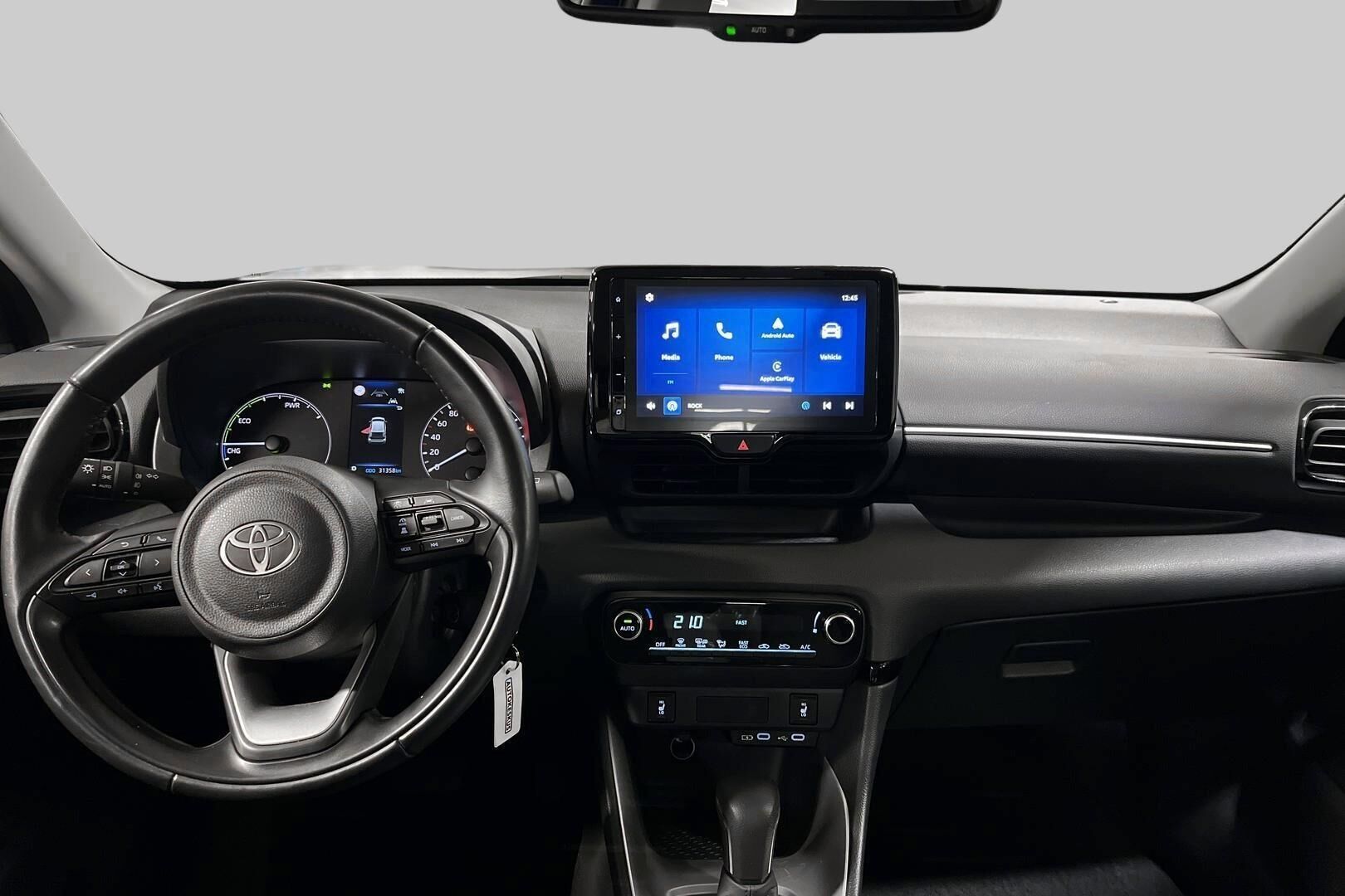 Toyota Yaris iso kuva 10