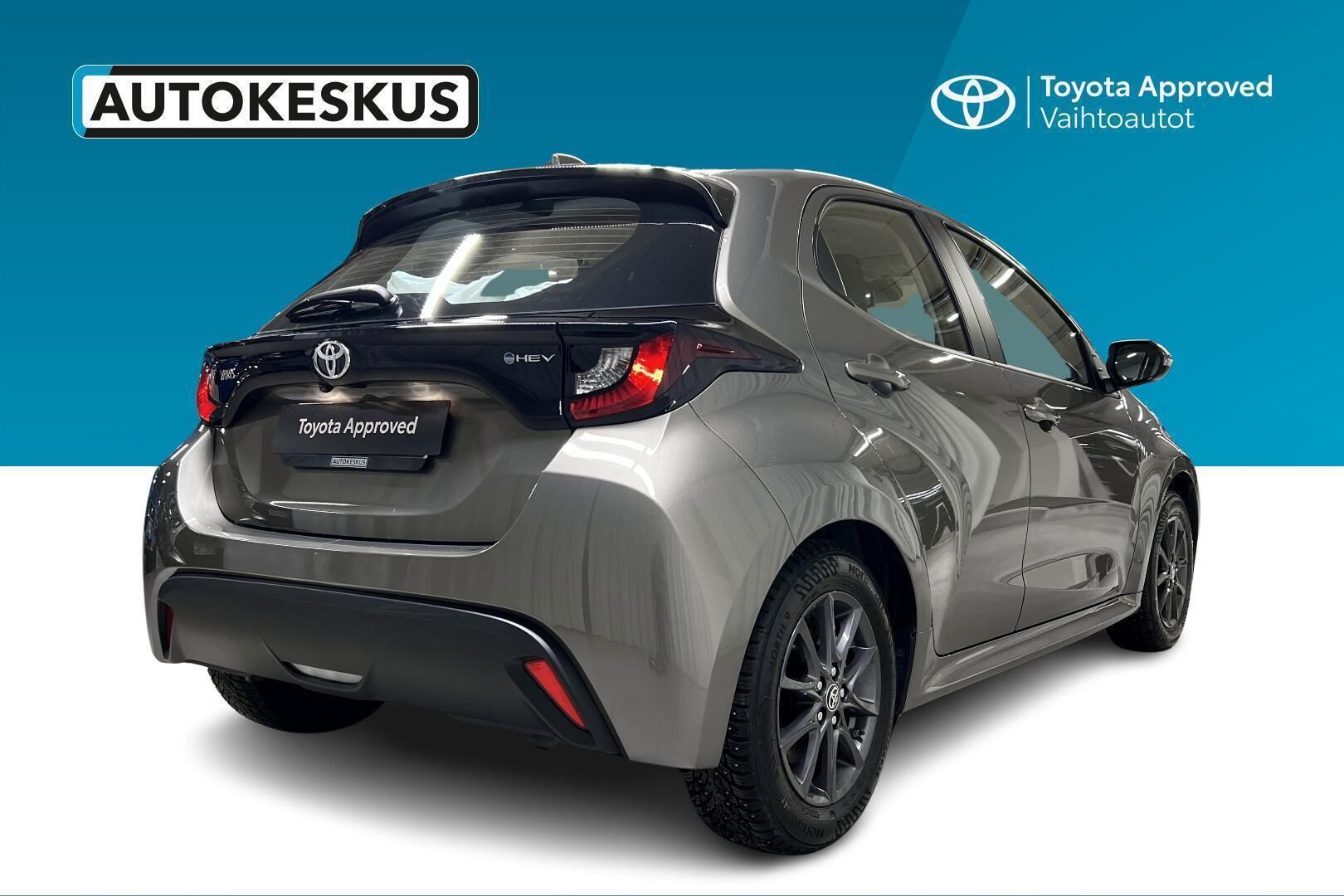 Toyota Yaris iso kuva 2