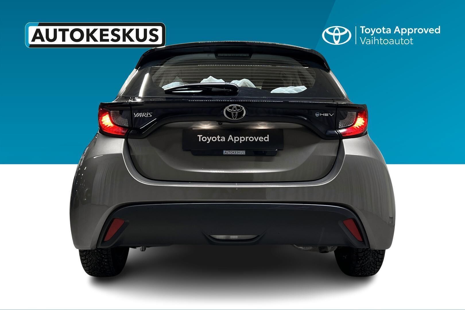 Toyota Yaris iso kuva 14