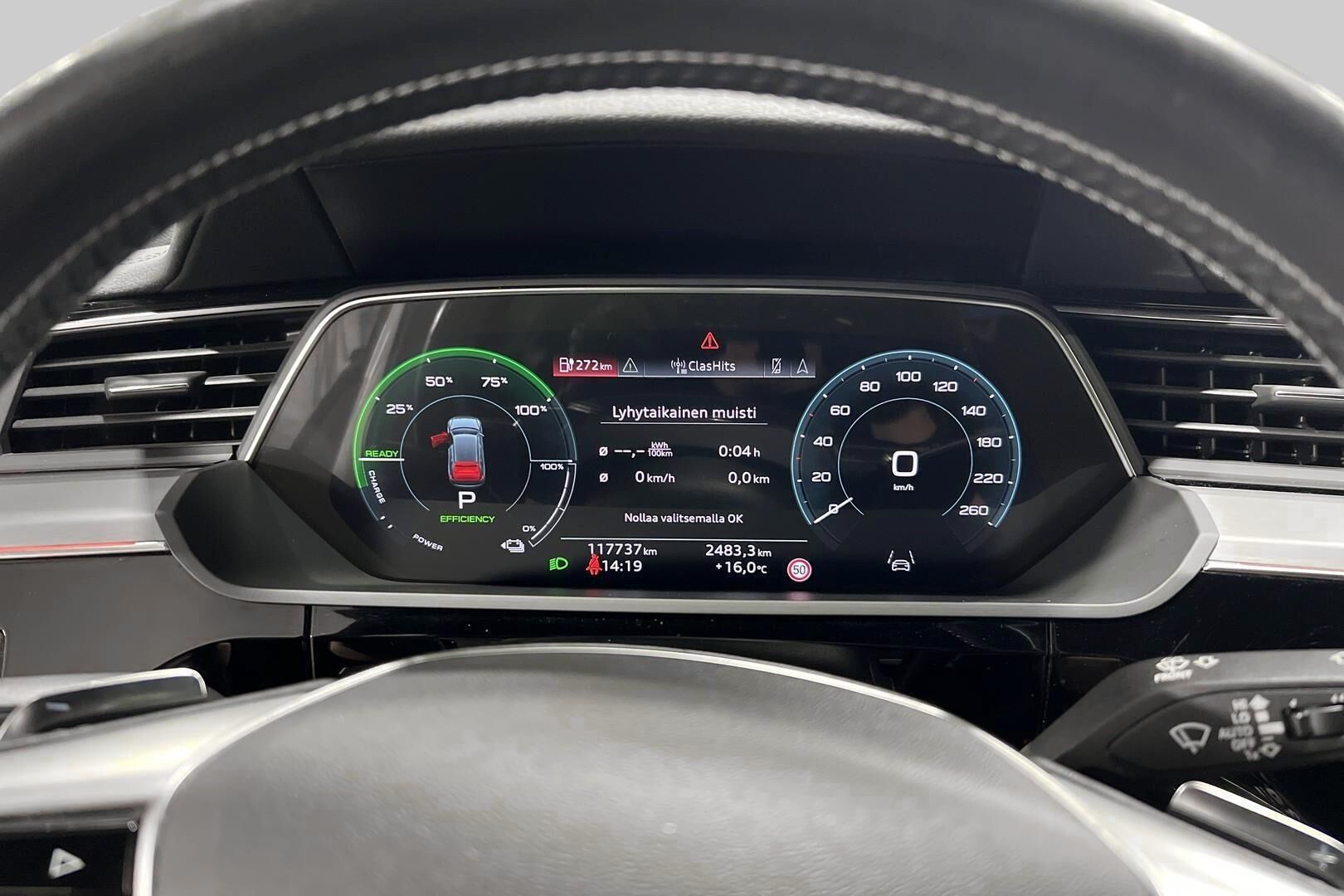 Audi e-tron iso kuva 19