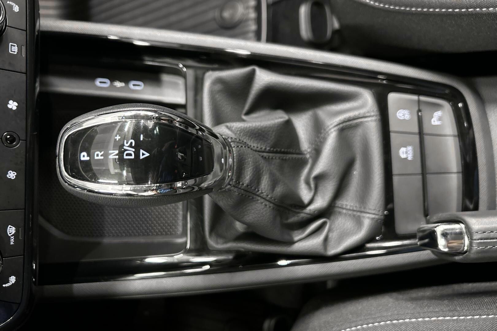 Skoda Scala iso kuva 15