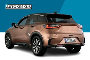 Lexus LBX esikatselu 4