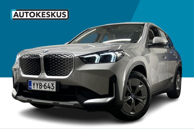 BMW iX1
