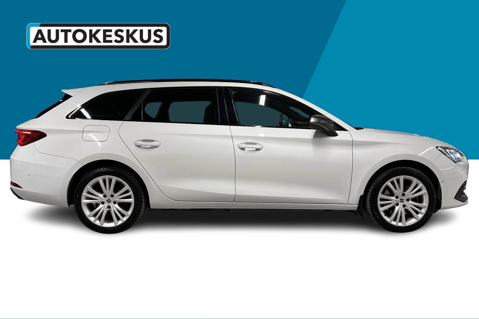 Seat Leon Sportstourer iso kuva 4