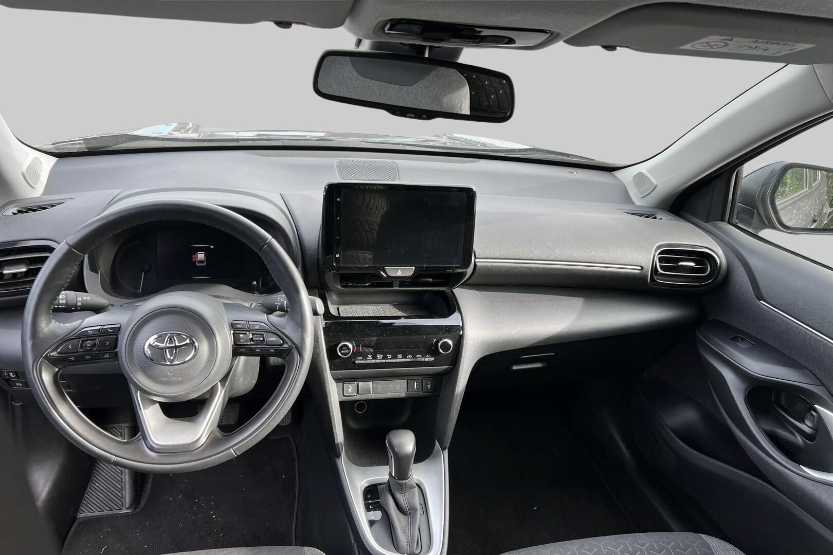Toyota Yaris Cross iso kuva 1
