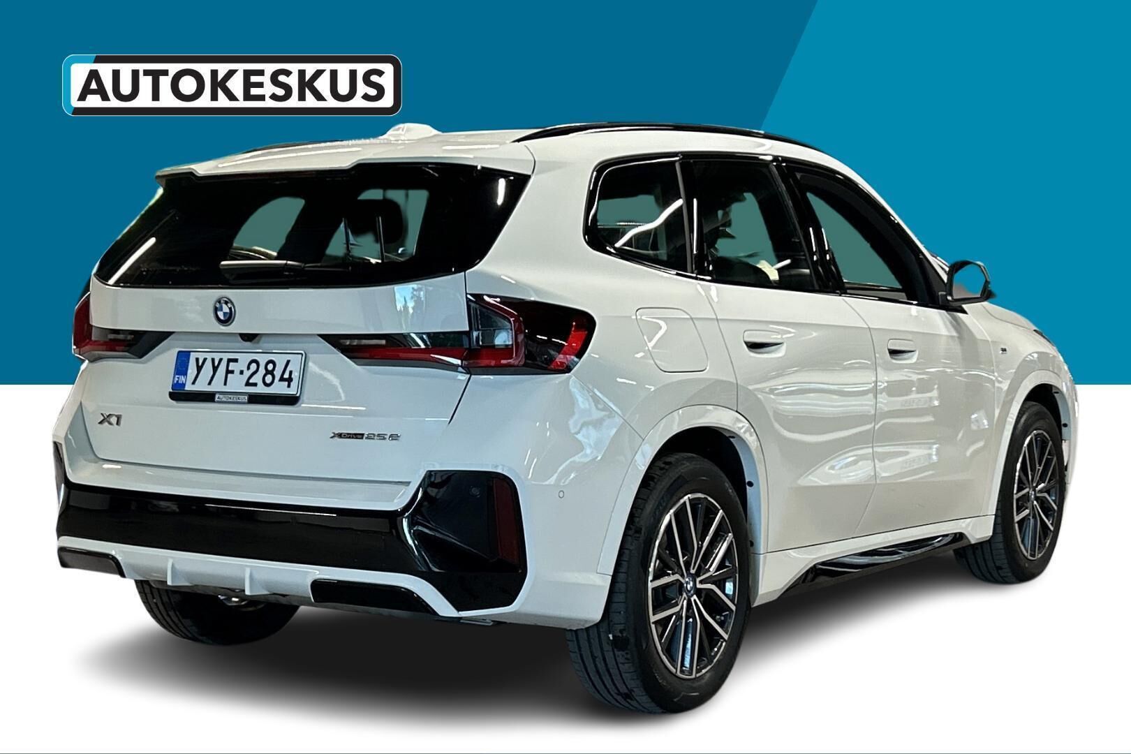 BMW X1 iso kuva 4