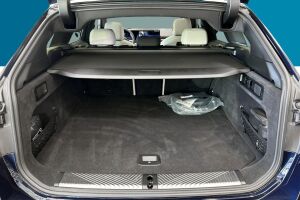 BMW 5-SARJA esikatselu 11