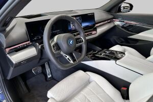 BMW 5-SARJA esikatselu 8