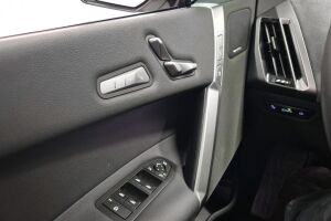 BMW iX esikatselu 17