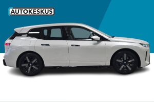 BMW iX esikatselu 3