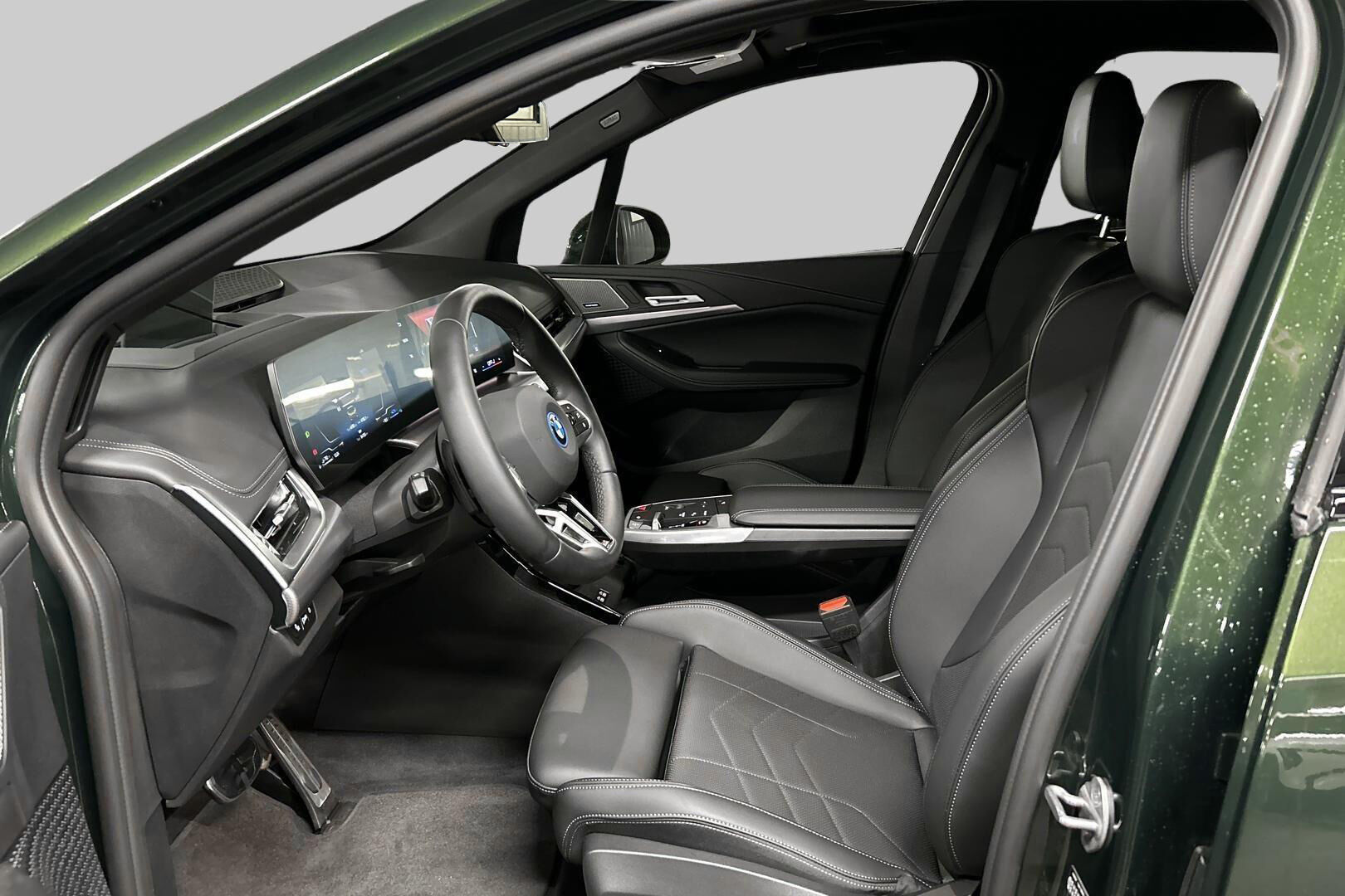 BMW 2-SARJA iso kuva 8