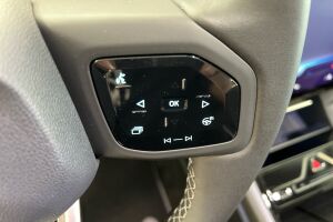 Ford Explorer esikatselu 16