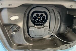 Ford Explorer esikatselu 23