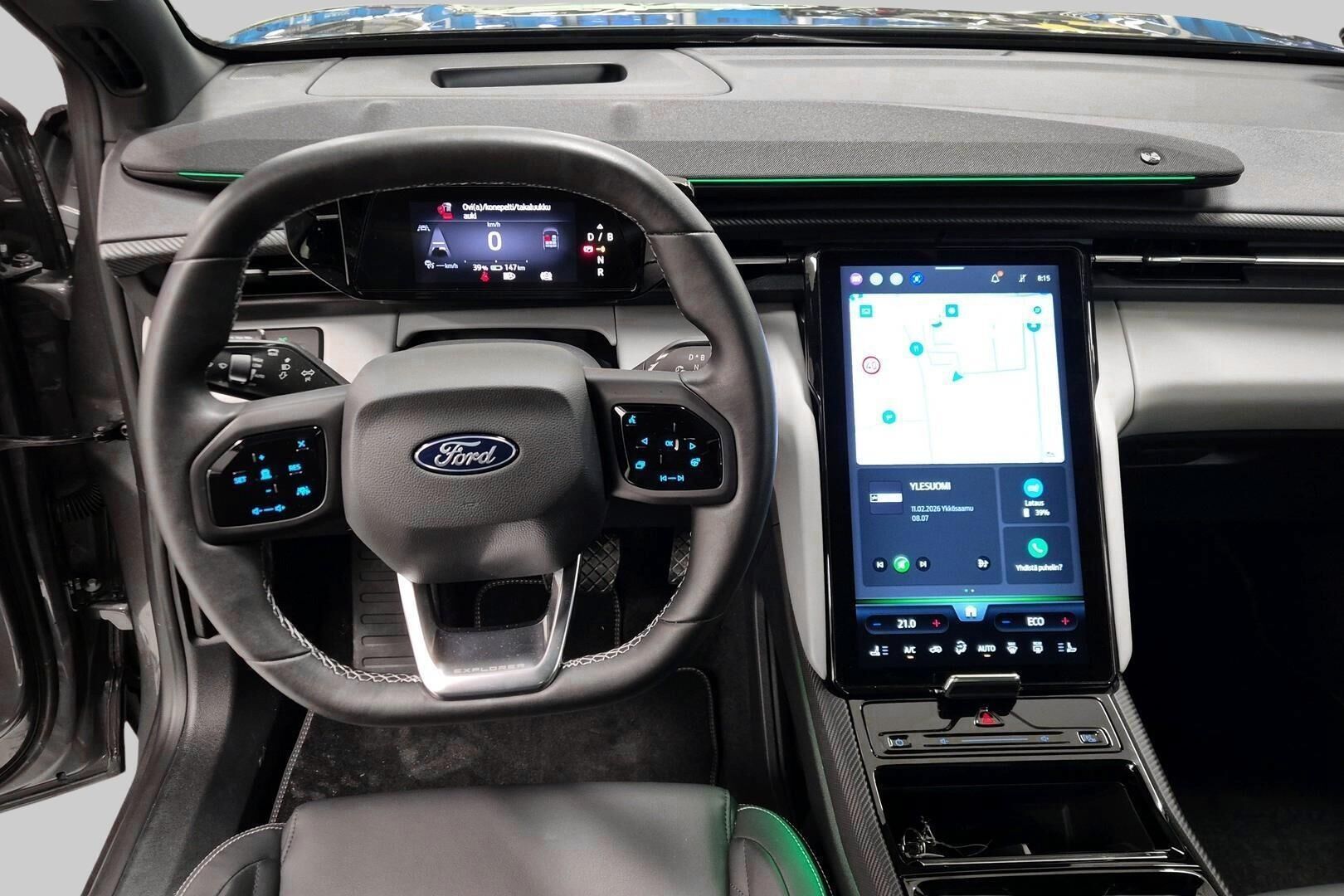 Ford Explorer iso kuva 6