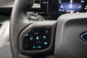 Ford Explorer esikatselu 11