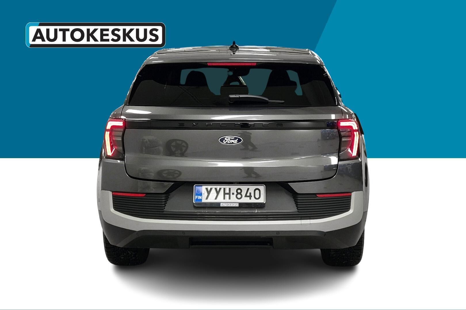 Ford Explorer iso kuva 17