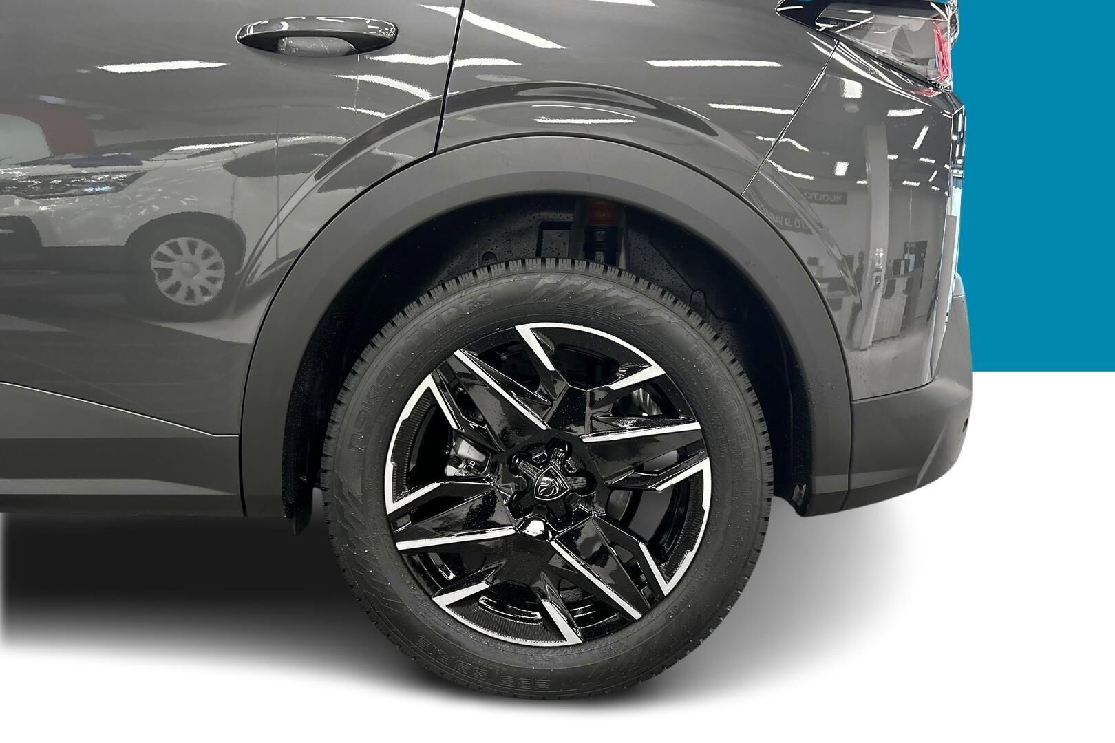 Peugeot 3008 iso kuva 28