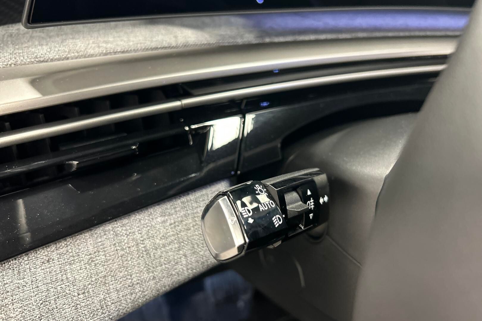 Peugeot 3008 iso kuva 21