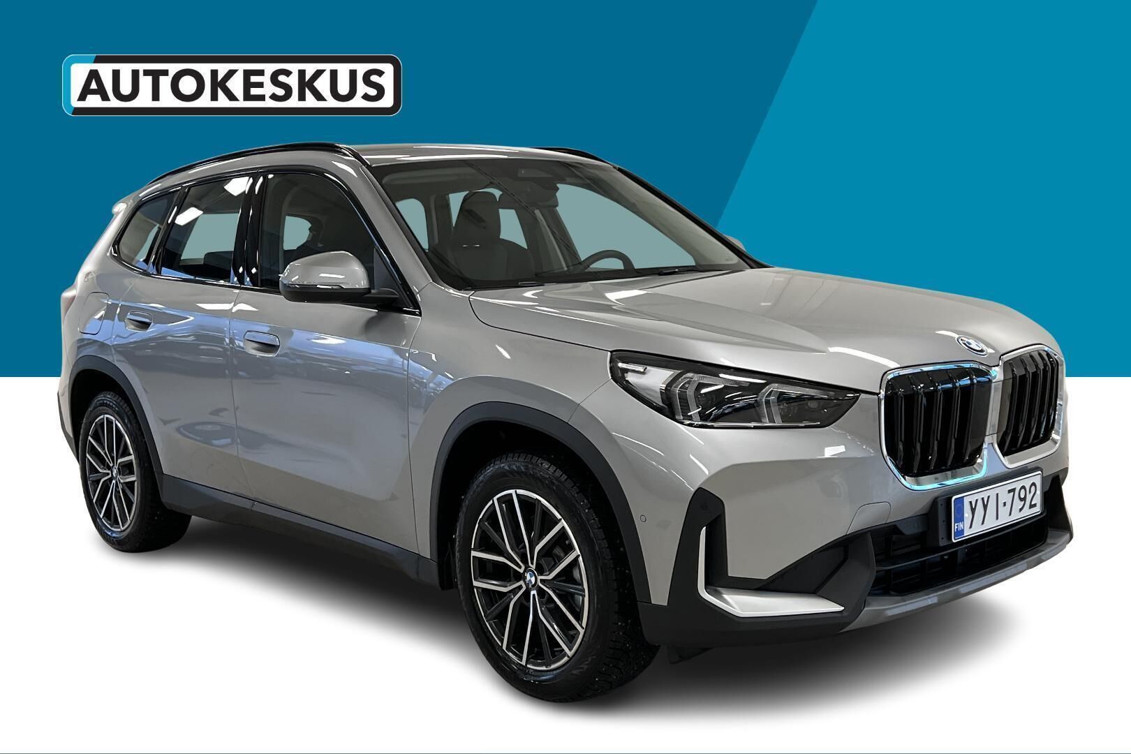 BMW X1 iso kuva 8