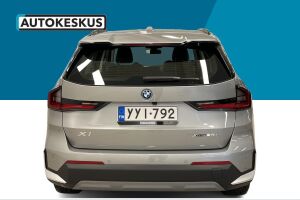 BMW X1 esikatselu 10